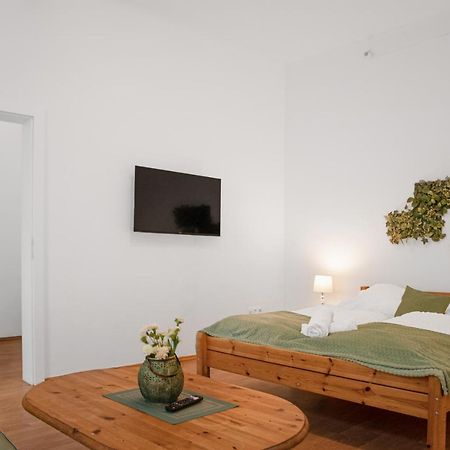 Elegant 2Br Apartment - Near Bahnhof Wien Meidling 外观 照片